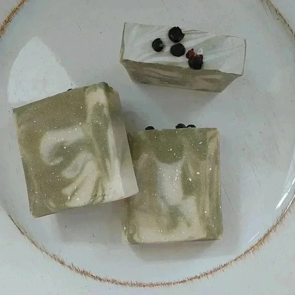 Juniper Berry Handmade Soap - Picture 1 of 1
